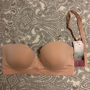 Never worn seamless convertible strapless bra